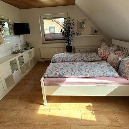 Gaestezimmer Zum Waldsachsener Grund Meerane Ngoại thất bức ảnh