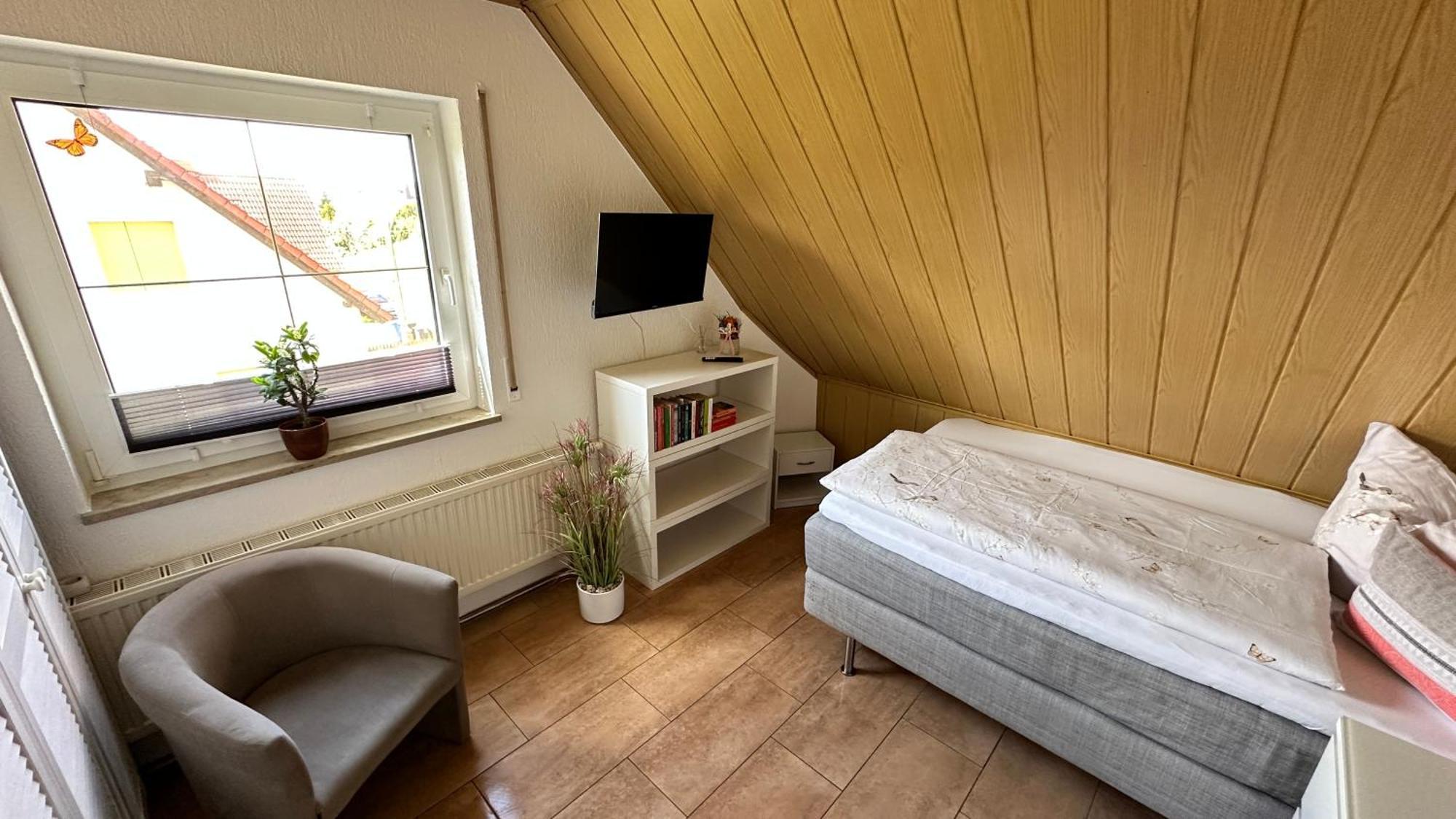 Gaestezimmer Zum Waldsachsener Grund Meerane Ngoại thất bức ảnh
